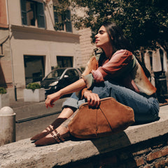 SAHARA CLUTCH COGNAC SUEDE