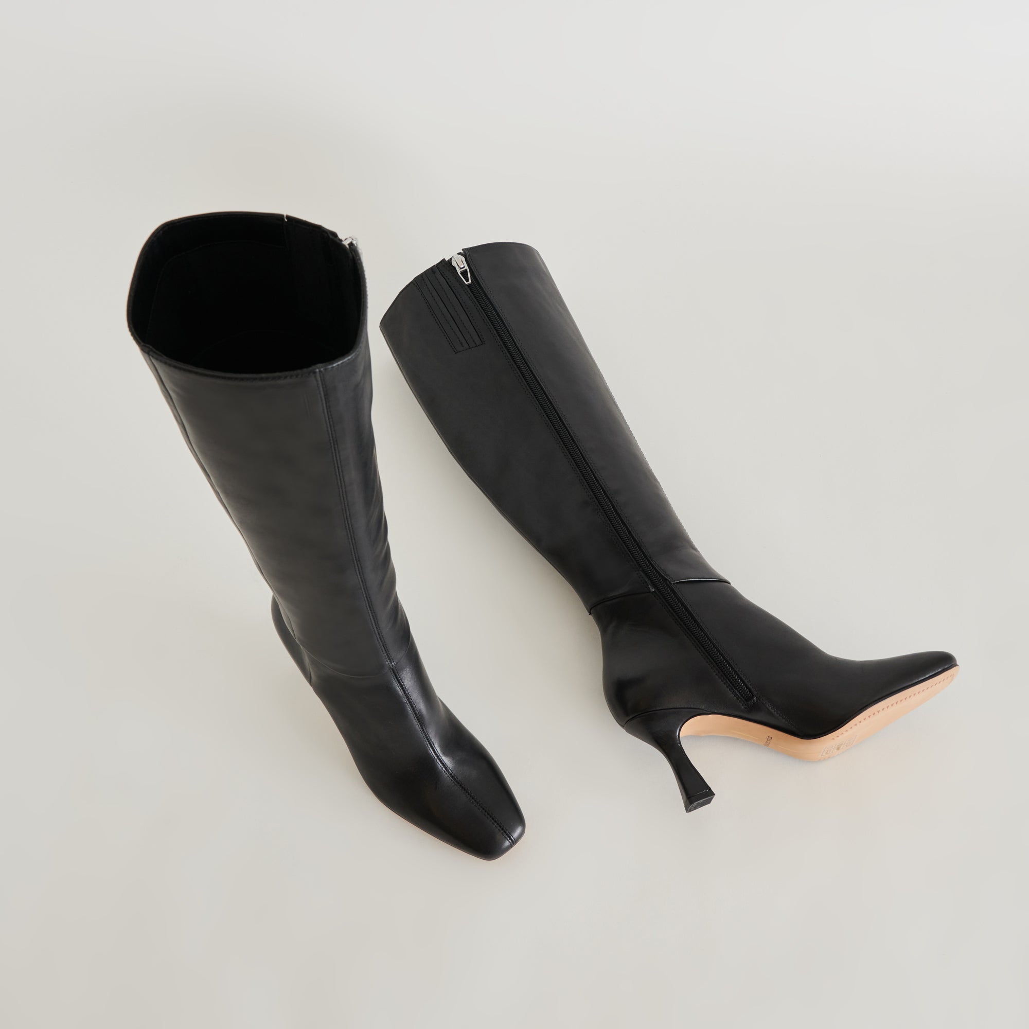 GYRA WIDE CALF BOOTS BLACK LEATHER - re:vita